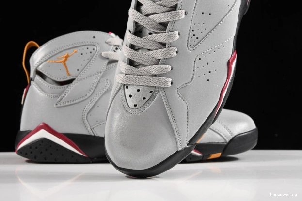 BV6281-006 7 Air Reflective Jordan Cardinal 0526